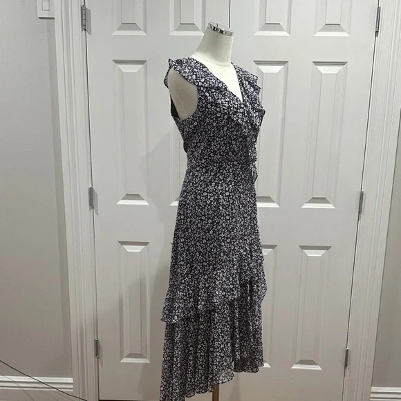 Maggy London Navy Blue V-Neck Floral Ruffles Coquette Girl Midi Dress Size 10 - Picture 8 of 15